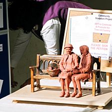 Photo: Two Market Ladies sculpture
